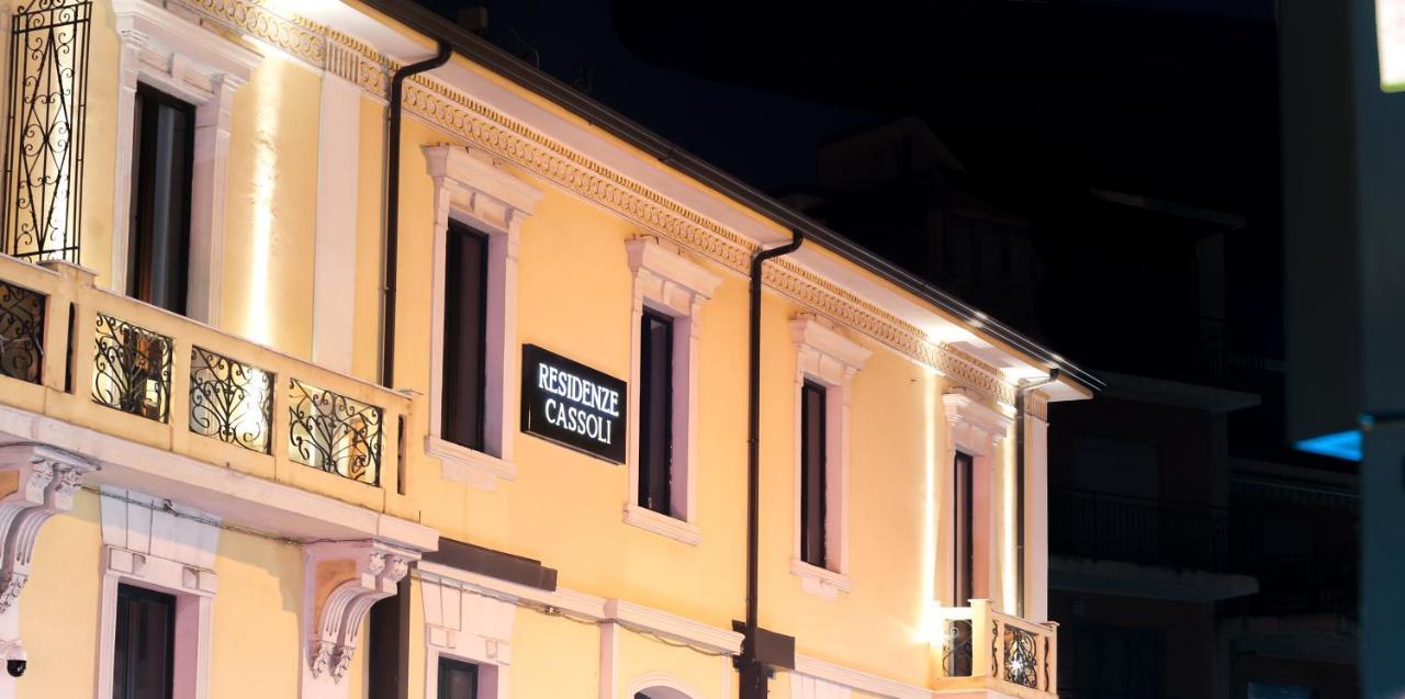 Residenze Cassoli - Lamezia Centro Ламеция Терме Екстериор снимка